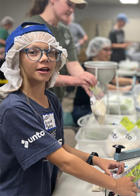 Packing meals at the GLC